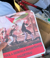 Polícia encontra material em defesa da Palestina no carro de professor