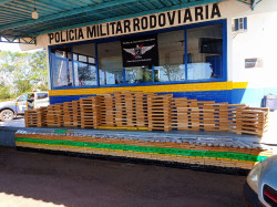 Polícia Militar Rodoviária prende 1,2 tonelada de drogas em Amambai