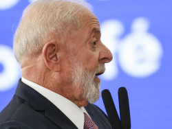 Lula anuncia inclusão de 1,2 milhão de alunos no Pé-de-Meia