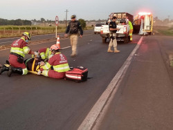 Carreta atropela motociclista e foge na BR-163