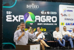 Riedel diz que PSDB não tem plano B, mas Barbosinha mantém candidatura