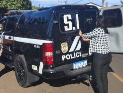 Homem descumpre medida protetiva e corta pneus do carro da ex