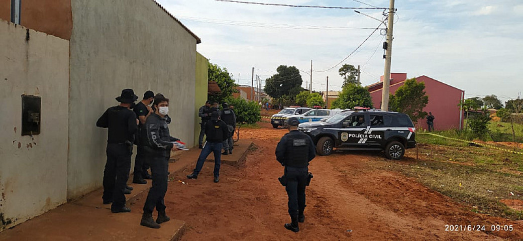 Suspeito reage e é baleado por policiais (Imagem: Divulgação)