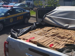 PRF apreende Hilux roubada com 1.402 quilos de maconha