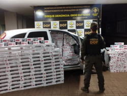 DOF apreende dois veículos com R$ 320 mil em produtos ilegais