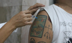 Quase 94% da população brasileira se vacinou contra covid-19