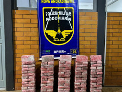 PM Rodoviária apreende crack em caminhão que saiu da pista na MS-276