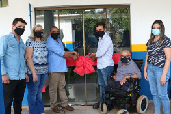 Escola ganha nova biblioteca com recursos destinados por Marçal Filho