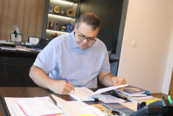 Alan Guedes anuncia pagamento adiantado de servidores