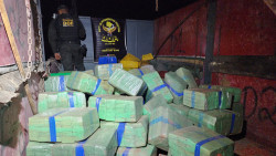 Dois homens são presos pelo DOF com 4,6 toneladas de maconha