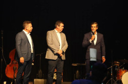 Riedel avança em discussões e recebe homenagem por ação pró Pantanal