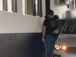 Juiz revoga prisão de defensor público acusado de ajudar o PCC