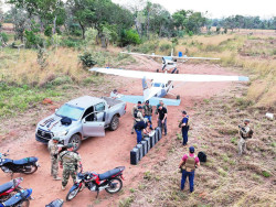 Senad apreende dois aviões do tráfico em pista clandestina perto de MS