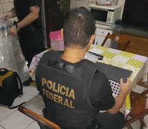 Operação mira falsas agências que usavam fotos de crianças