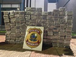 PF apreendeu 250 quilos de cocaína escondida em caminhão graneleiro