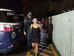 Juiz concede liberdade à mulher que matou marido com facada no pescoço na Vila Cachoeirinha