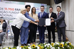 Regularização Fundiária vai entregar títulos a 220 famílias de Dourados