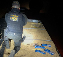DOF apreende carreta com 45 mil pacotes de cigarro paraguaio