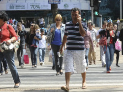 Desemprego recua para 7,1%, o menor do trimestre desde 2014