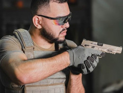 Funcionário é preso por furtar pistola 9 mm de loja de armas em Dourados