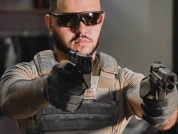 Justiça concede liberdade a funcionário de loja que furtou arma e munições