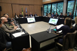 Governador alinha ações e cobra metas para 2024 com secretários