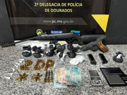Suspeito de tráfico é preso com armas e drogas em Dourados