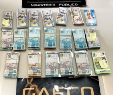 Esquema rendeu R$ 730 mil em propina a ex-secretário, revela denúncia