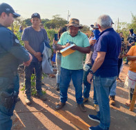 Governo promete redutor de velocidade e anel viário é desbloqueado por indígenas