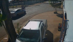 Motociclista morre após cruzar preferencial e ser atingida por carro