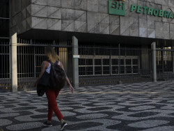 Petrobras tem resultado negativo de R$ 2,6 bi no segundo trimestre