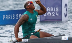 Paris 2024: Isaquias Queiroz é prata na canoagem