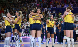 Brasil supera Turquia e conquista bronze no vôlei feminino em Paris