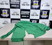 Mulher é presa por rasgar decoração da Independência na Marcelino Pires