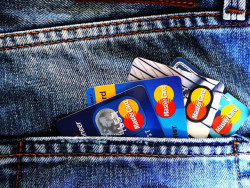 Endividamento das famílias recua pelo segundo mês consecutivo