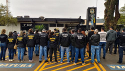 Policiais prometem endurecer movimento para pressionar governo por reajuste