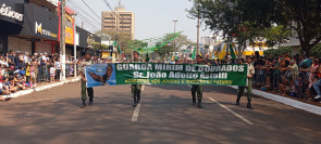 Desfile atrai 25 mil para a Marcelino Pires; veja as imagens