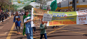 Desfile atrai 25 mil para a Marcelino Pires; veja as imagens