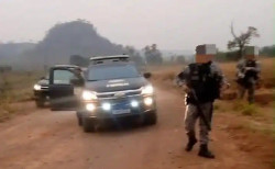 Indígenas ficam feridos em confronto com a Força Nacional na fronteira