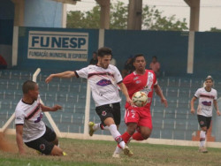 Águia Negra vence o Comercial e lidera o Estadua B de futebol