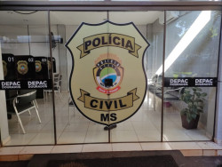 Homem foragido da Justiça usa nome do pai para evitar prisão em Dourados