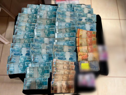 Gaeco apreende R$ 75 mil em operação contra compra de votos