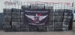 Polícia Militar Rodoviária apreende mais de 1,3t de droga