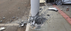 Motorista perde controle e invade escritório da PAX na Marcelino Pires