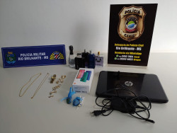 Ação conjunta prende quatro pessoas por furto qualificado e receptação