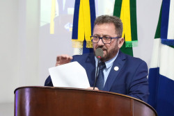 Laudir cobra melhorias em bairros e em semáforos do centro