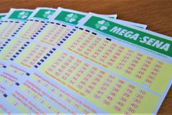 Mega-Sena paga R$ 75 milhões em sorteio neste sábado