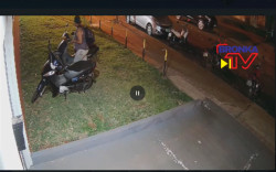 Funcionária de hospital tem motocicleta furtada em Dourados