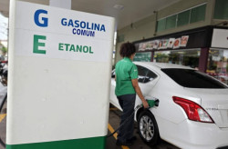Pesquisa mostra diferença de preço de 32,25% no etanol e de 22,98% na gasolina