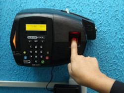 Prefeitura regulamenta controle de frequência por meio do ponto eletrônico
